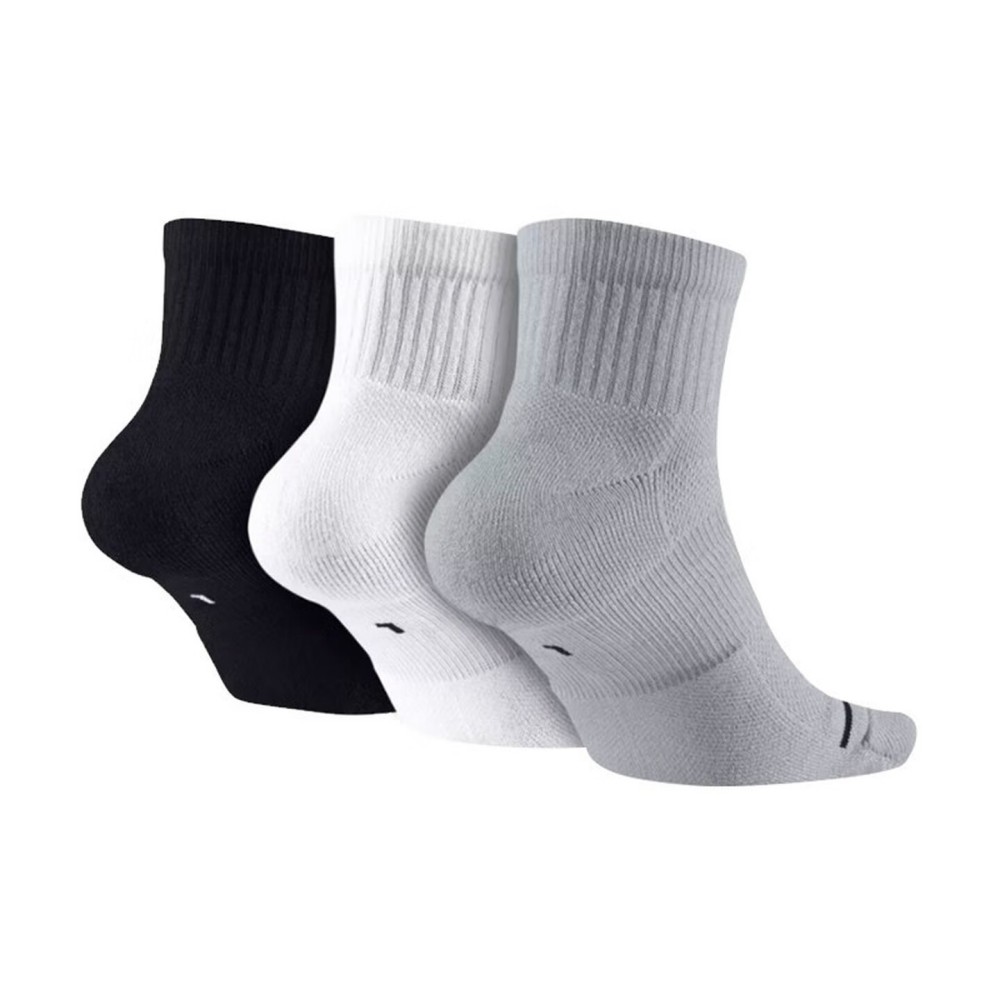 Meias esportivas masculinas e  - Men Shoes Nike avaliação e preço
